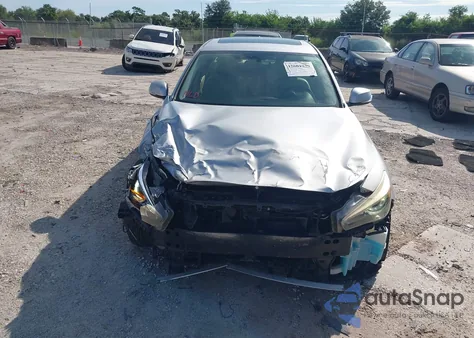 2017 Infiniti Q50 3.0T Premium z USA, uszkodzony, nr VIN JN1EV7APXHM738391